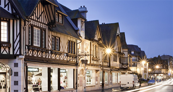 deauville_副本.jpg